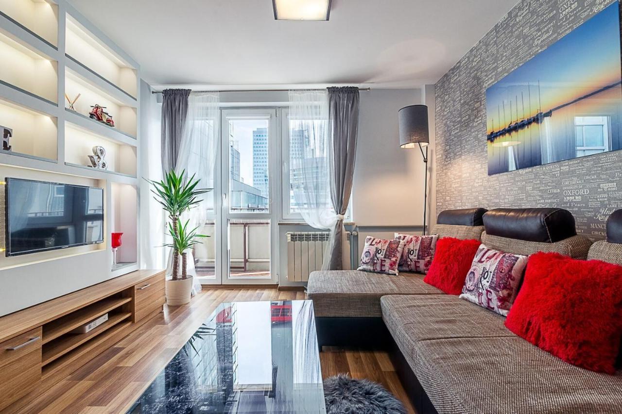 Panska 3 - Apartment With Balcony By Noclegi Renters Warschau Buitenkant foto